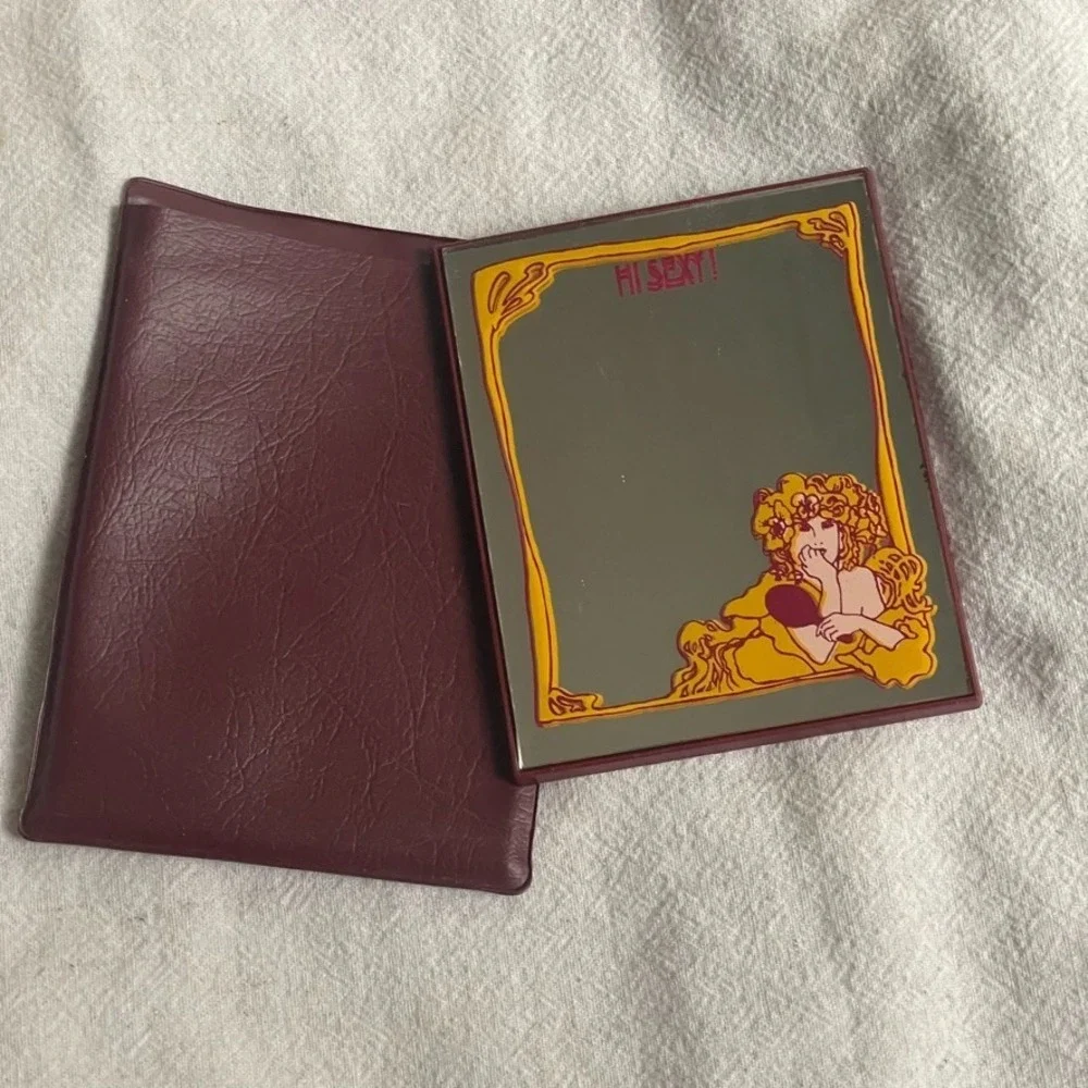 Vintage 1978 Freelance Hi Sexy Pocket Mirror With Case Retro 70s